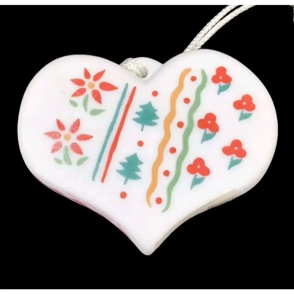 VTG Christmas Ornaments Lot of 6 Bird Dove Heart Rabbits Snow‎ Woman 1976 - 1999
